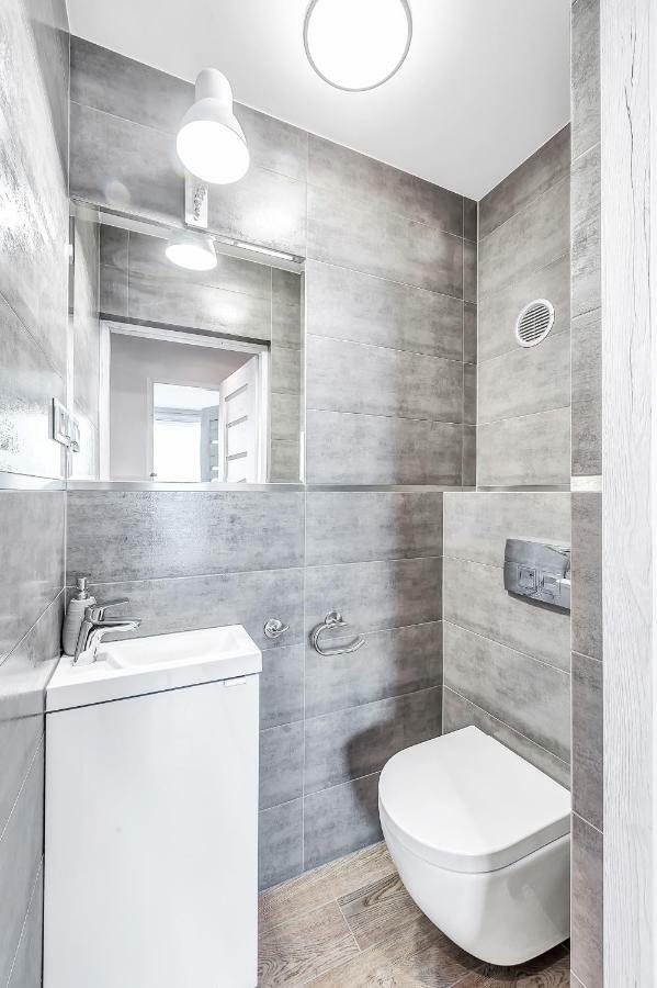 Orion Downtown Apartment By Pinpoint Łódź Dış mekan fotoğraf