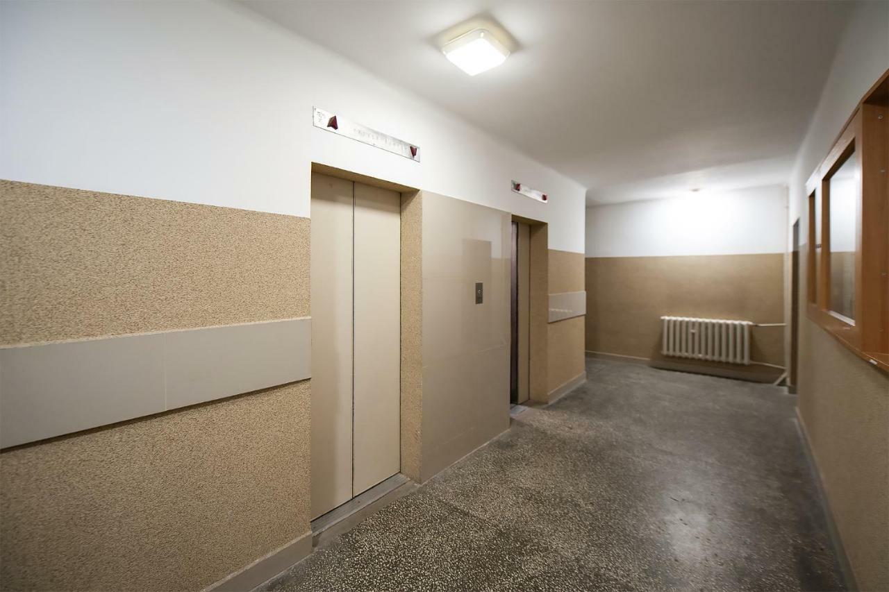 Orion Downtown Apartment By Pinpoint Łódź Dış mekan fotoğraf
